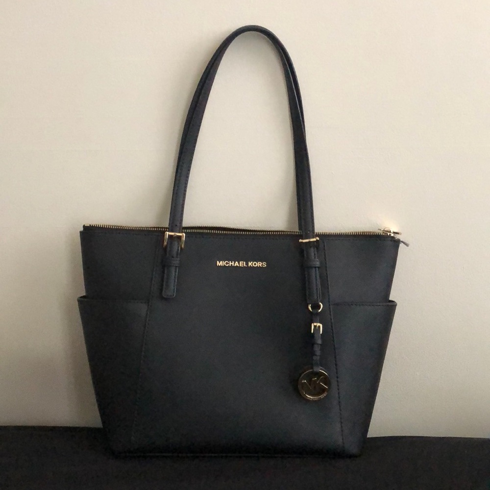 Michael Kors Jetset Tote
